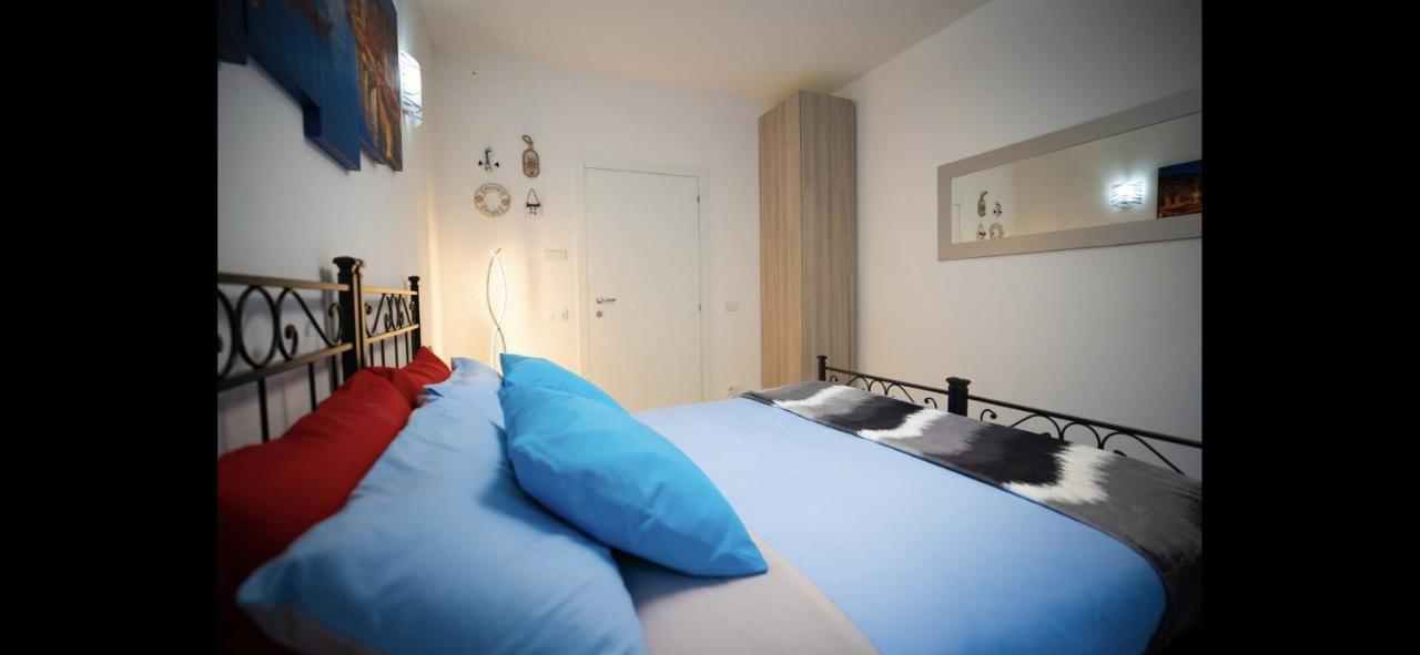 Appartamento 3 Camere Da Letto - Holiday House 2 Venecia Exterior foto